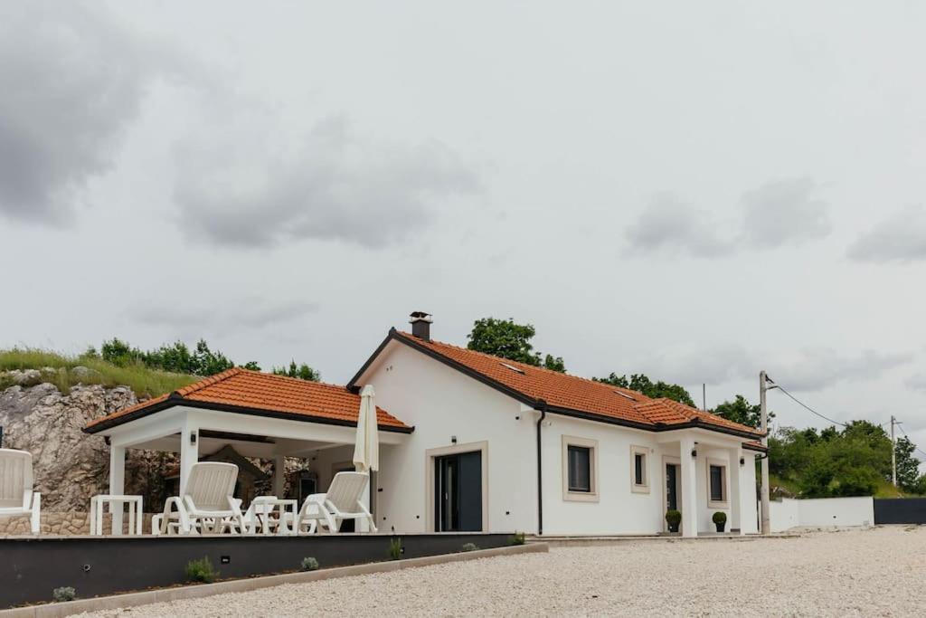 Villa Lozo, Prolozac Gornji Gornji Prolozac Bagian luar foto